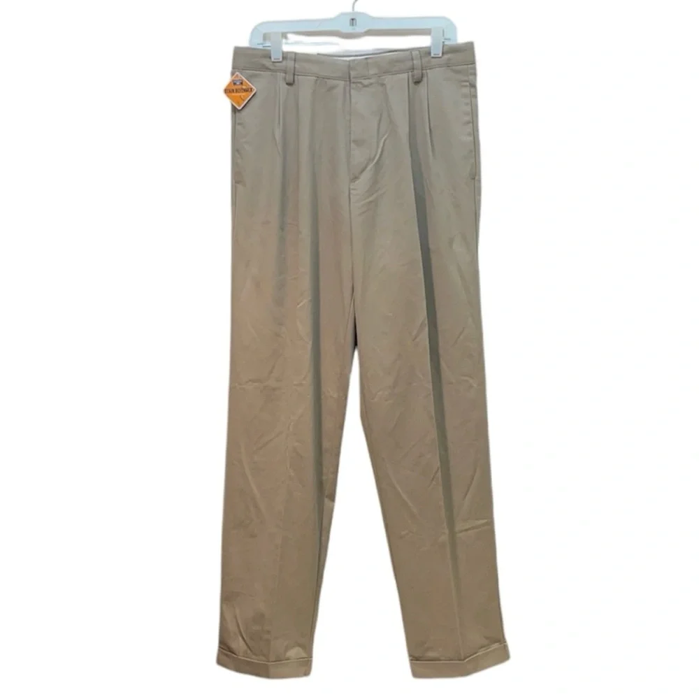 DOCKERS Men’s Khaki with Stain Defender Classic Fit Trousers Size‎ 33” x 34” NWT